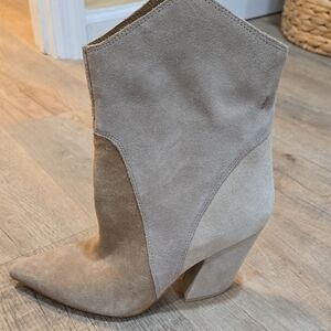 Dolce Vita Suede Heeled Ankle Boots in Taupe